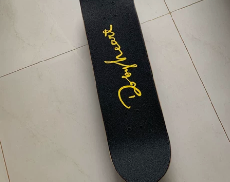 DBH成人滑板 刷街轮 王一博同款 轻微使...