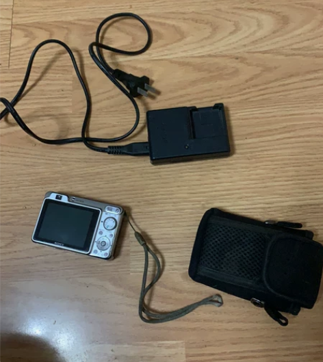 Sony/索尼 DSC-W110 功能完好...