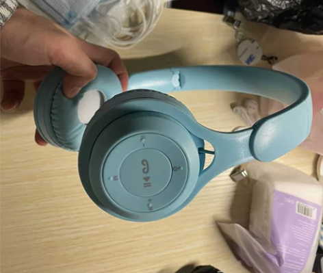 头戴耳机 换漫步者了 pdd购入的 就用过...