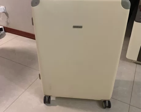 8成新 澳洲品牌MONSAC 米白色万向轮...