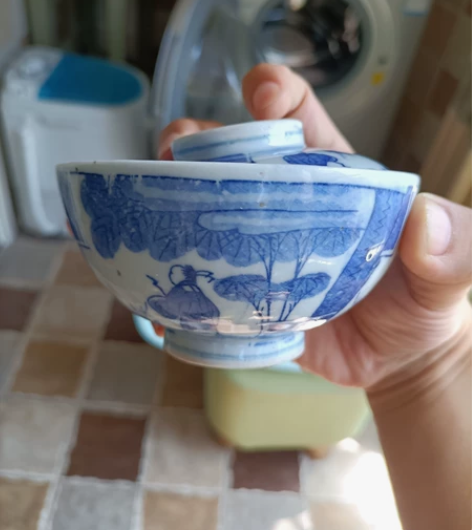 日本回流青花盖碗,富贵长春款,人物画片,微...