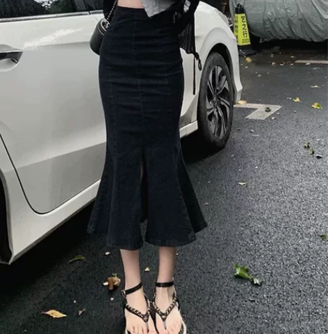 包臀牛仔半身裙女2022早春新款高腰中长款...