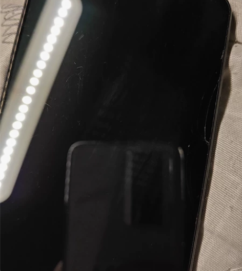 红米k40pro 8+128 后壳破碎可以...
