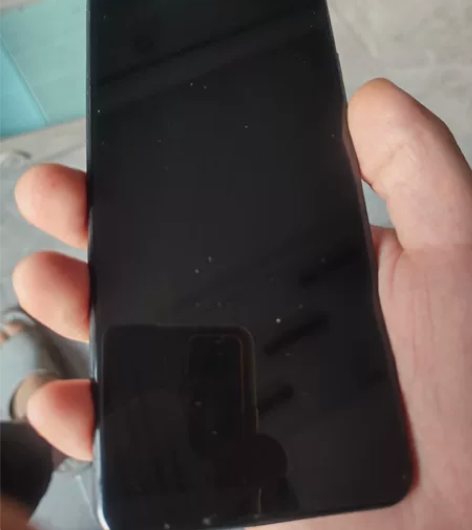 本人一手原装手机VIVO Y79A 内存:...