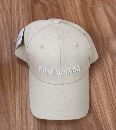 全新棒球帽,买一赠一 感兴趣的话点“我想要...