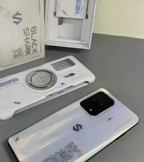 黑鲨5高能版   中国航天  几乎全新 全...