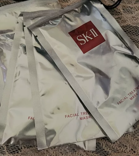 sk2前男友面膜，不带盒子，链接标价是一片...