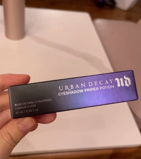 衰败城市UD眼部打底膏，眼影眼线防晕染，美...