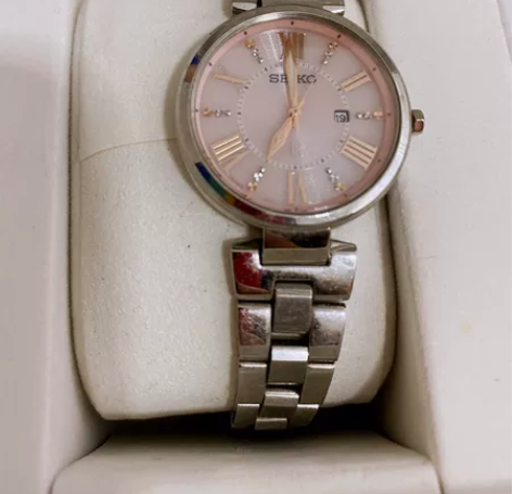 SEIKO精工手表，买来就带了几天一直放在...