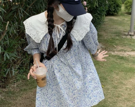 法式娃娃领碎花短袖连衣裙女夏季2021年新...