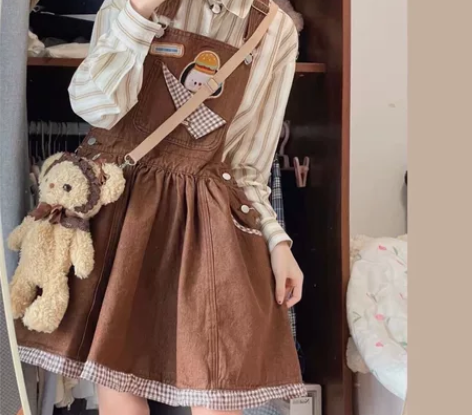 牛仔背带裙，全新仅试穿，XL码，有需要的可...