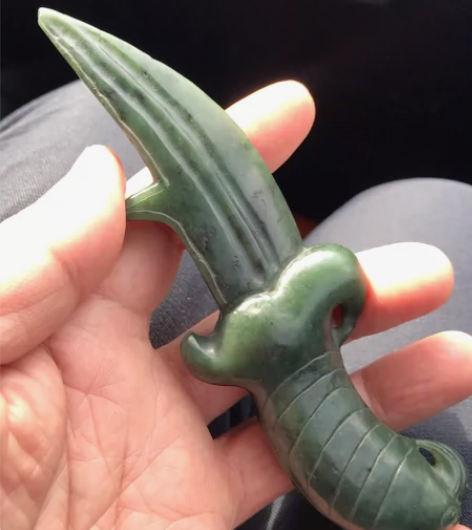 和田碧玉手玩玉雕，正宗新疆碧玉，纯手工雕刻...