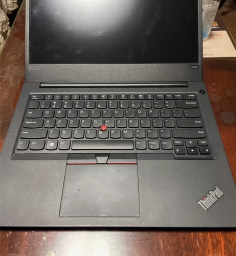 Thinkpad E495 R5-3500...