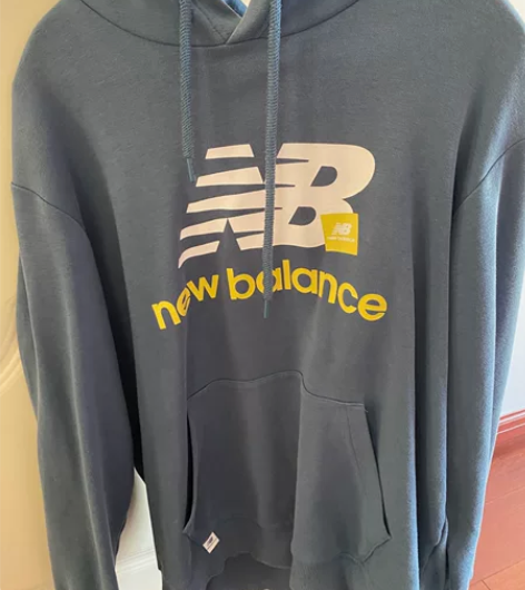 新百伦卫衣 m码 感兴趣的话点“我想要”和...