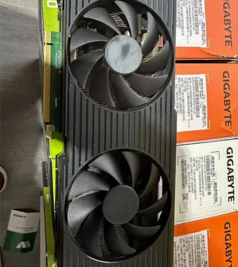 戴尔3080，挡板有绣散热器有腐蚀特价出，...