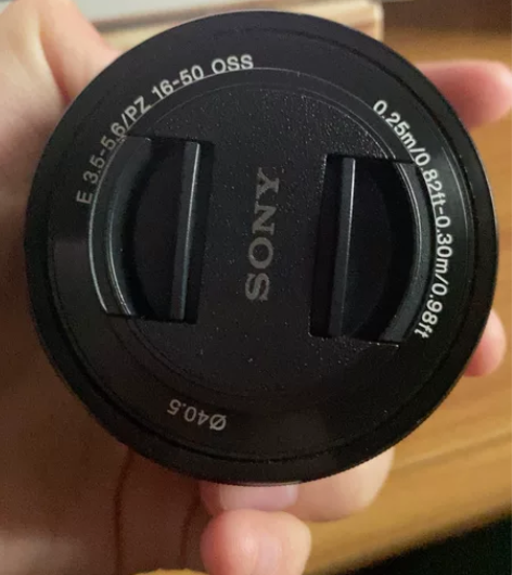索尼a6100套机镜头 可小刀 感兴趣的话...