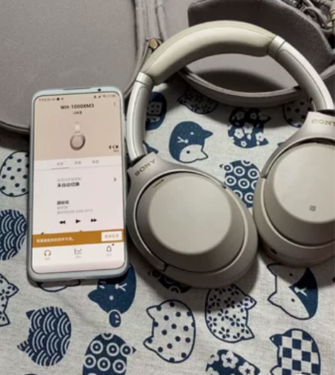 索尼WH-1000XM3，官方正品，没有拆...