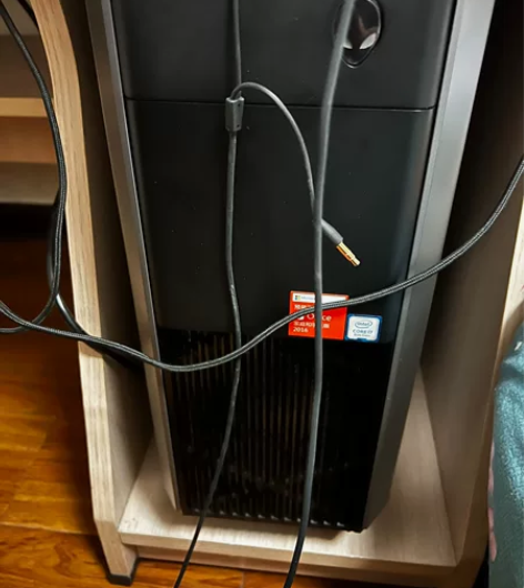 alienware外星人台式电脑，显卡10...