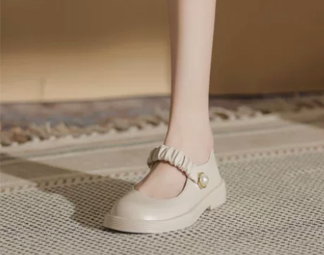 海伦馆白色厚底玛丽珍鞋女2022春季新款小...