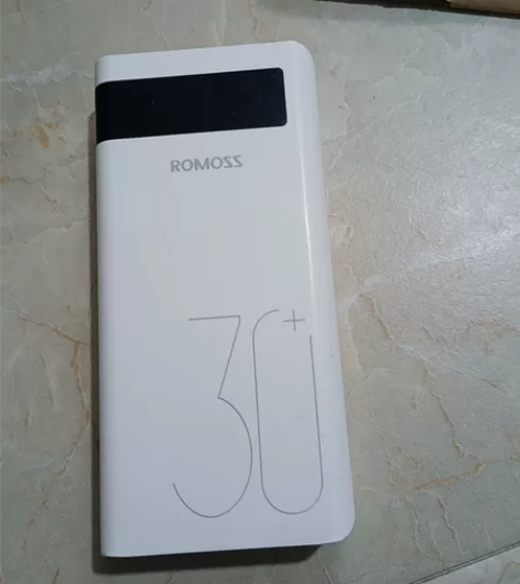 ROMOSS罗马仕30000毫安时大容量充...