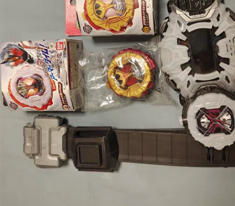 万代正版  假面骑士时王标配Dx加俩个dx...