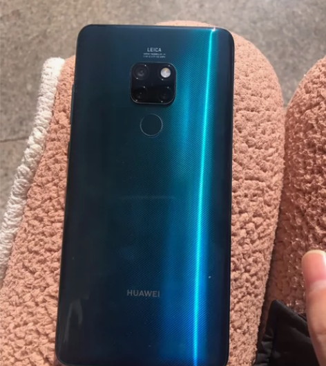 华为mate20 6+64g 翡冷翠 购于...