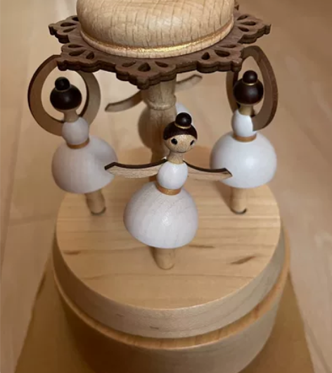 全新 森活木趣 jeancard音乐盒旋转...