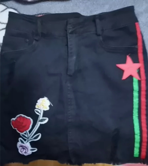 牛仔面料包臀裙，有内衬，适合一尺8到2尺的...