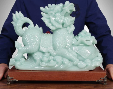 招财玉石麒麟摆件一对风水镇宅麒麟吉祥物客