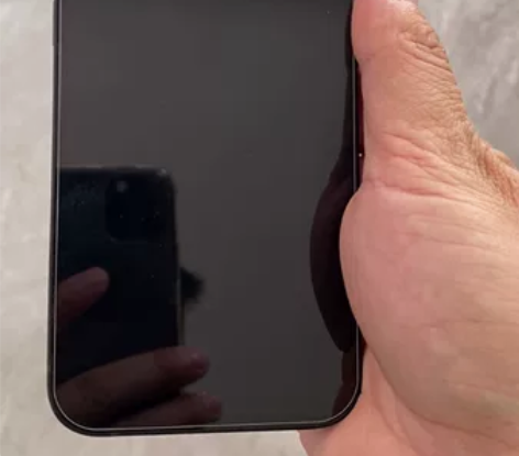 春节出台自用256G黑色苹果12，手机更换...