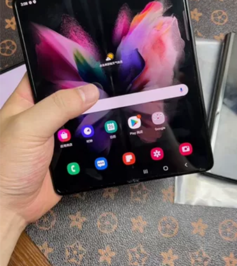 三星fold3,12+256,非国行,无维...