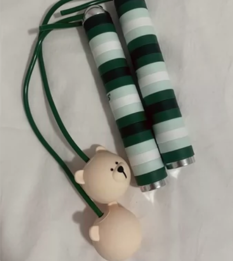 星巴克小熊无绳跳绳 如图 实拍 买星巴克的...