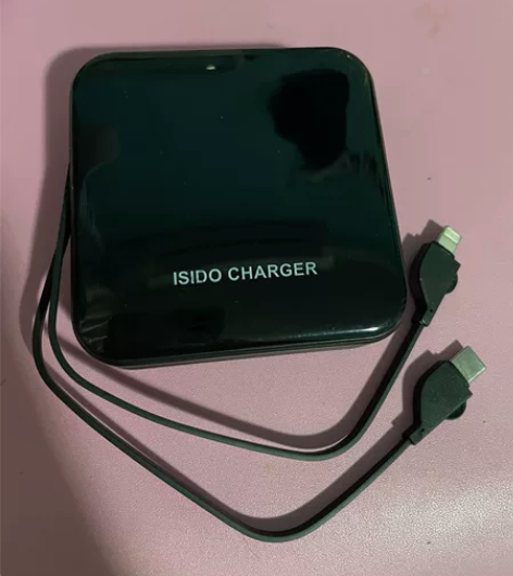 华为超级快充，2000万毫安充电宝，34....