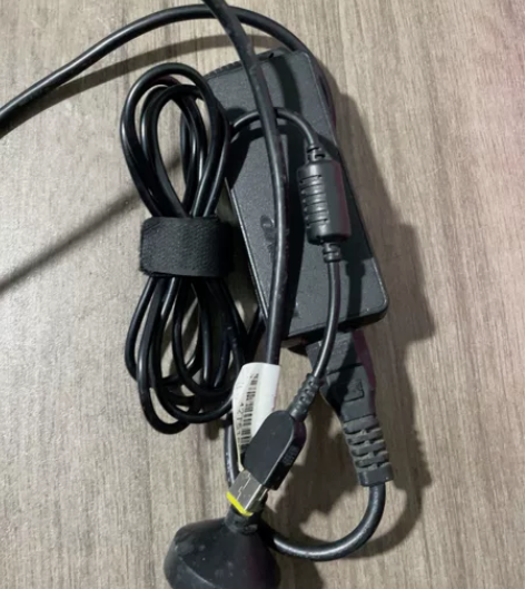 E570笔记本电脑电源线，单个包邮价，有十...
