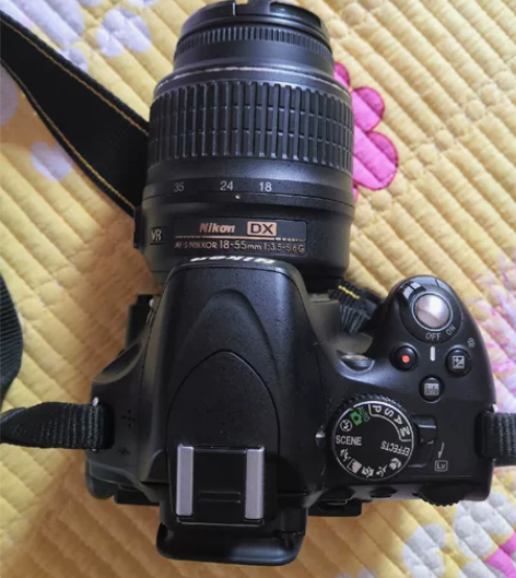 尼康D5100单反相机个人闲置转让很新完好...