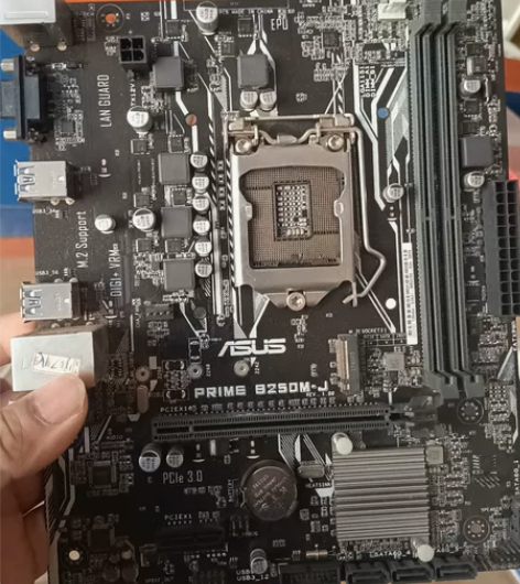 华硕B250主板，坏板，点不亮，故障原因，...