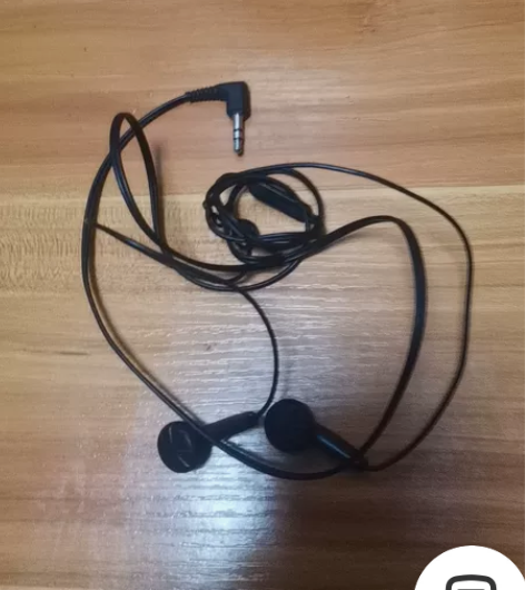 森海塞尔耳机低音很好40元出，索尼播放器2...