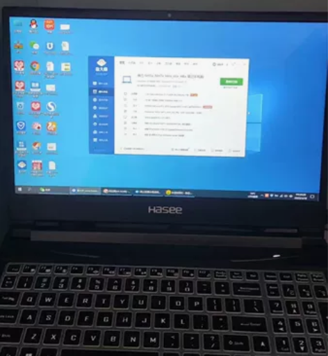 神舟战神Z7-TA5NA笔记本, 功能一切...