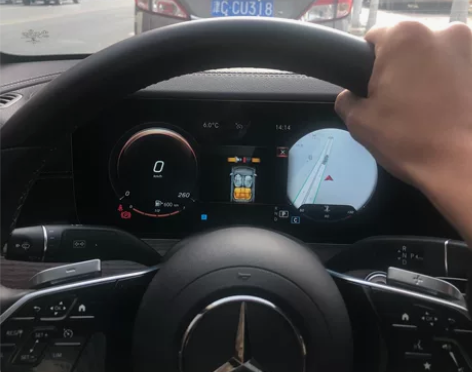 一小时50rmb。出门但是又不想自己开车的...