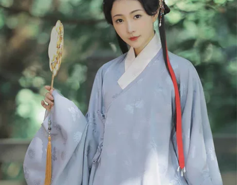兰若庭短交领琵琶袖上袄 如意松鼠配套明制汉...
