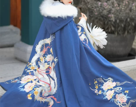 裳云兮原创九尾汉服女毛呢斗篷加绒加厚长款重...