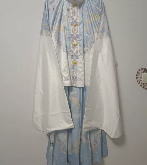 全新都城南庄隐仙鹿明制汉服套装 如图一套x...