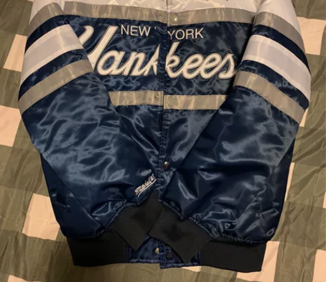 棒球棉服 扬基队 36S号 几乎全新 无污...