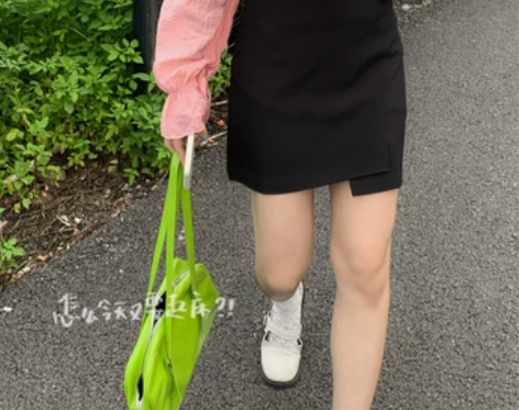 显瘦一绝~ 不规则包臀裙开叉高腰半身裙通勤...