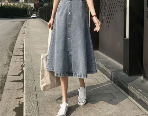 牛仔半身裙中长款女2021夏季新款高腰排扣...