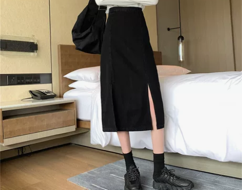 牛仔半身裙女2021秋新款高腰设计感小众开...