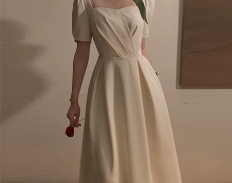 从一泡泡袖连衣裙女夏公主风白色初恋赫本风法...