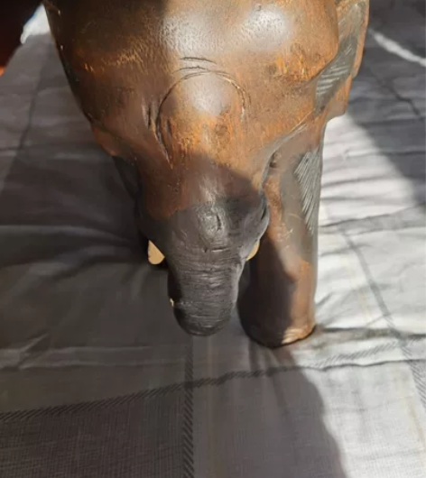 大象木雕,购买于泰国。 感兴趣的话点“我想...