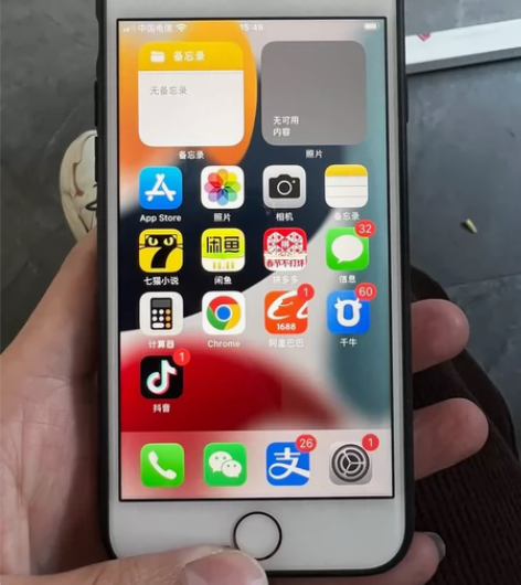 苹果8 iphone8金色64G 原装无修...