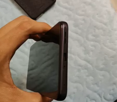 红米k50 8+256 黑色 有购...